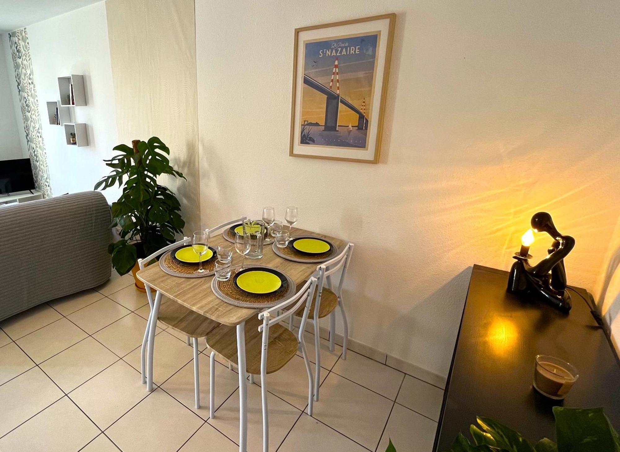 L'essentiel -proche Gare-wifi-parking Prive-2a4pers * Saint-Nazaire (Loire-Atlantique)